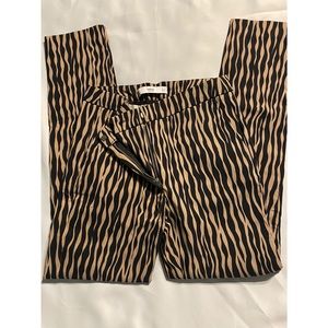 Crop Skinny Pants NWOT